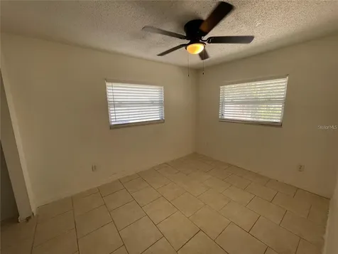 199 Fulton Street NE Largo FL 33771