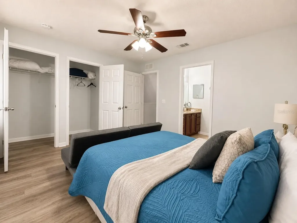 4663 SW 48th Drive Gainesville FL 32608