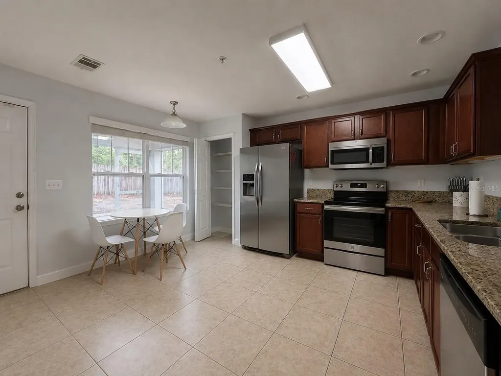4663 SW 48th Drive Gainesville FL 32608
