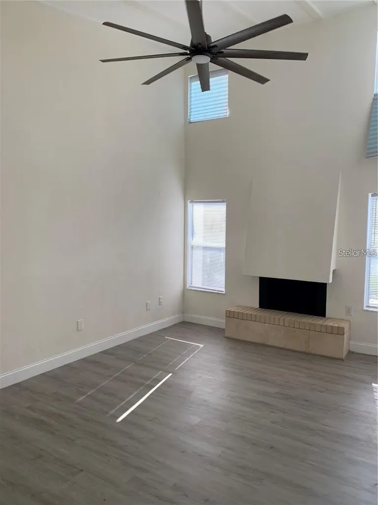 17202 Sandalwood Drive Wildwood FL 34785