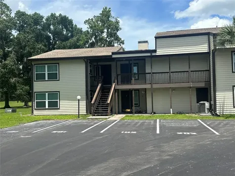 17202 Sandalwood Drive Wildwood FL 34785