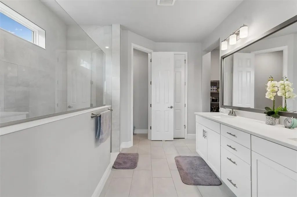 31407 Westbury Estates Avenue Wesley Chapel FL 33545