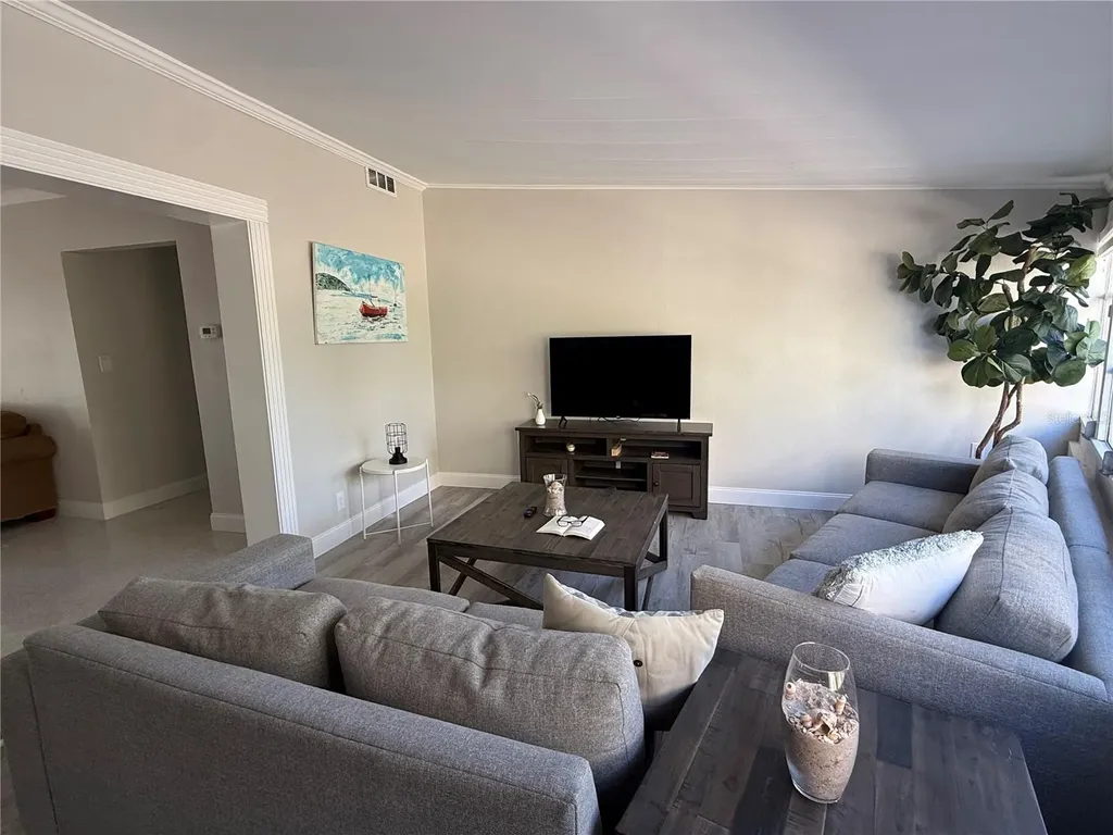 6407 1st Palm Point St Pete Beach FL 33706