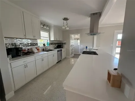 6407 1st Palm Point St Pete Beach FL 33706