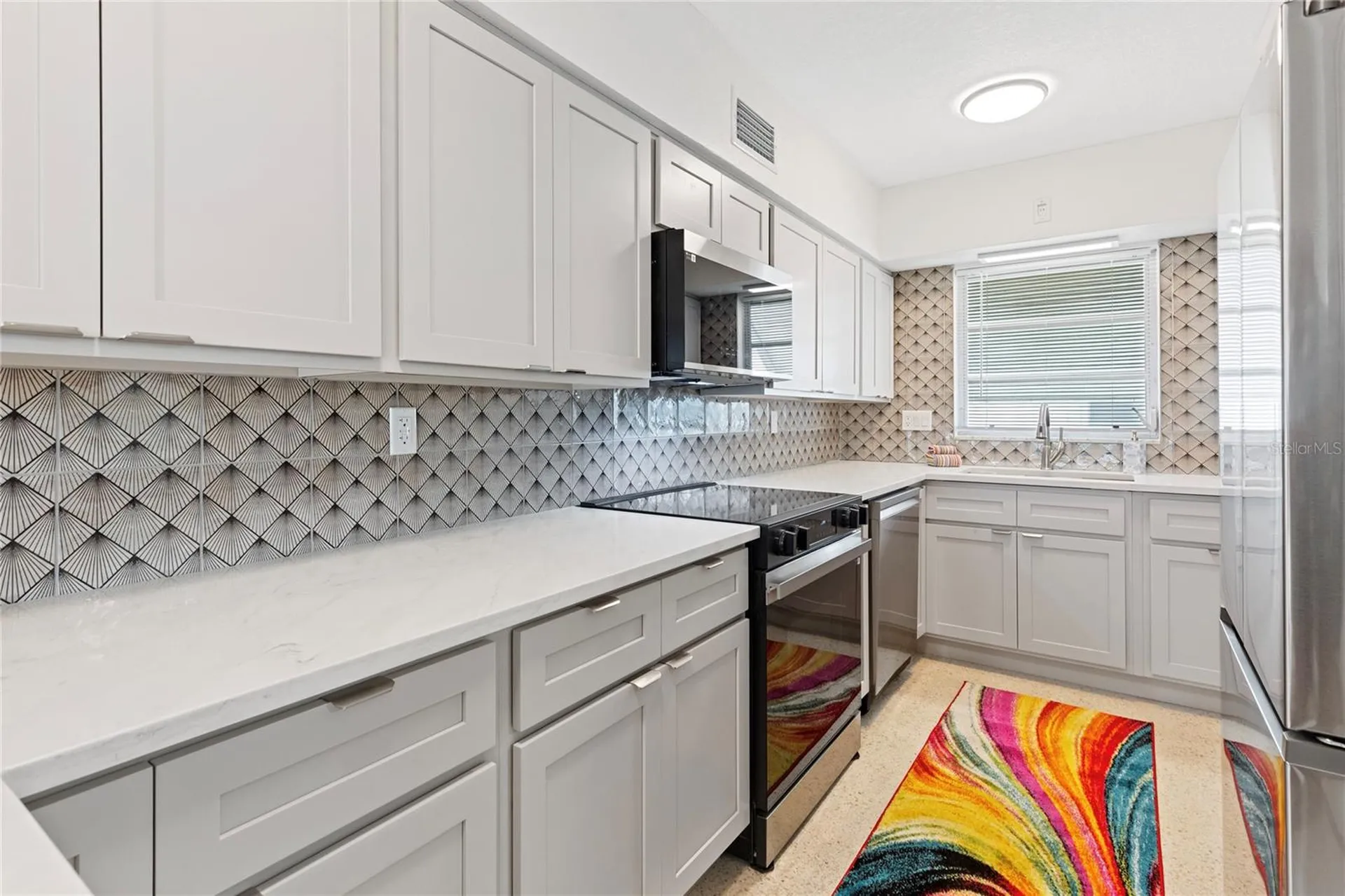 250 Rosery Road NW Largo FL 33770