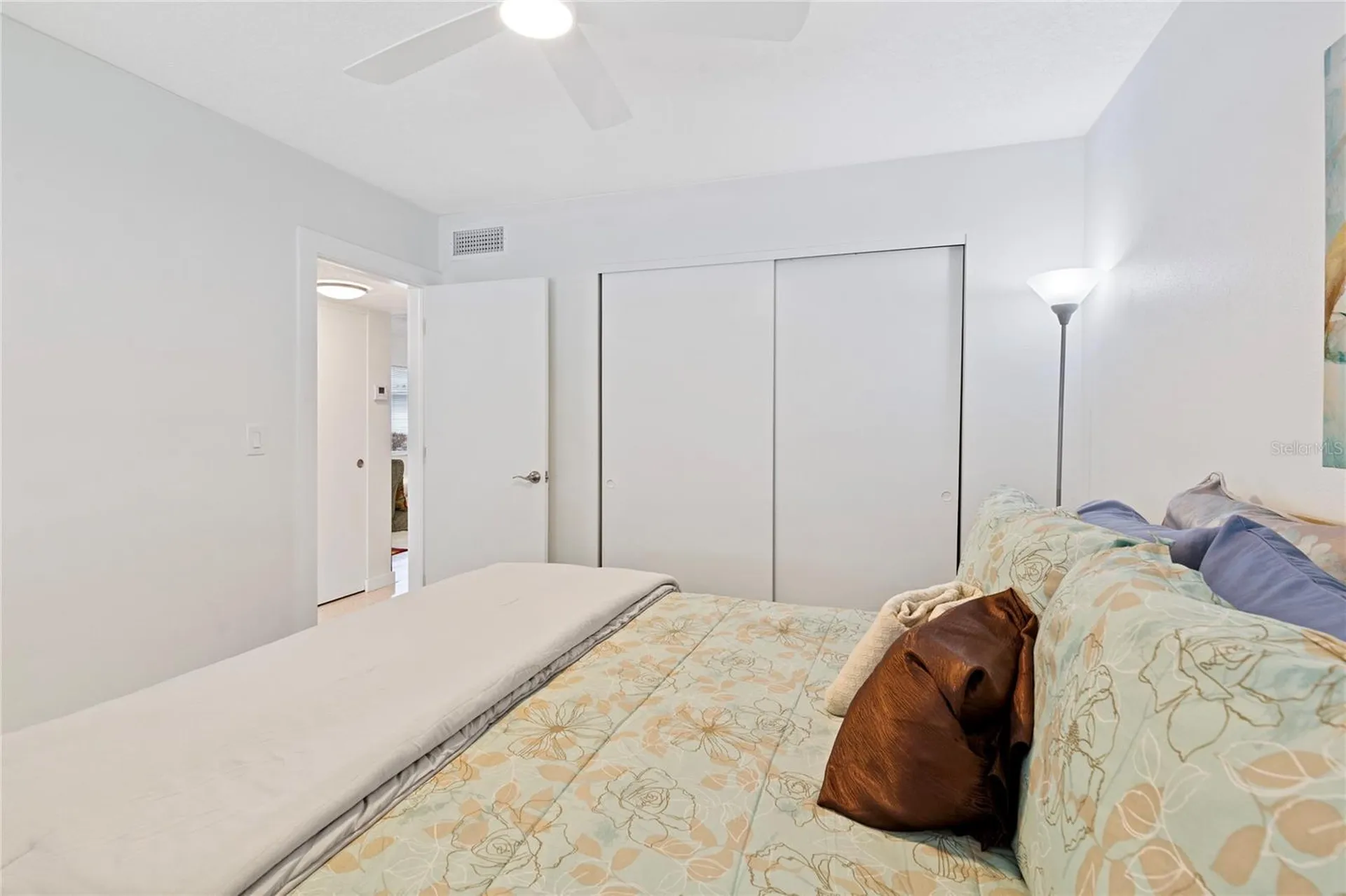 250 Rosery Road NW Largo FL 33770