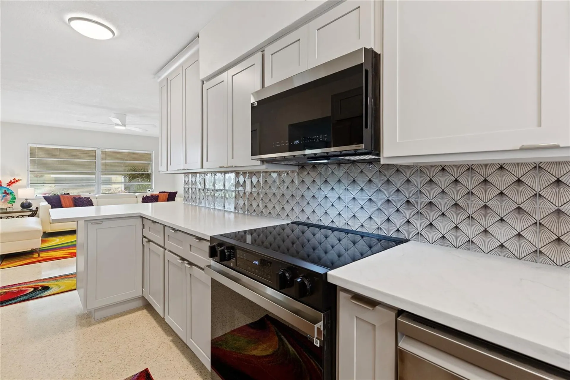 250 Rosery Road NW Largo FL 33770