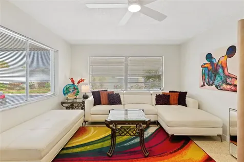 250 Rosery Road NW Largo FL 33770