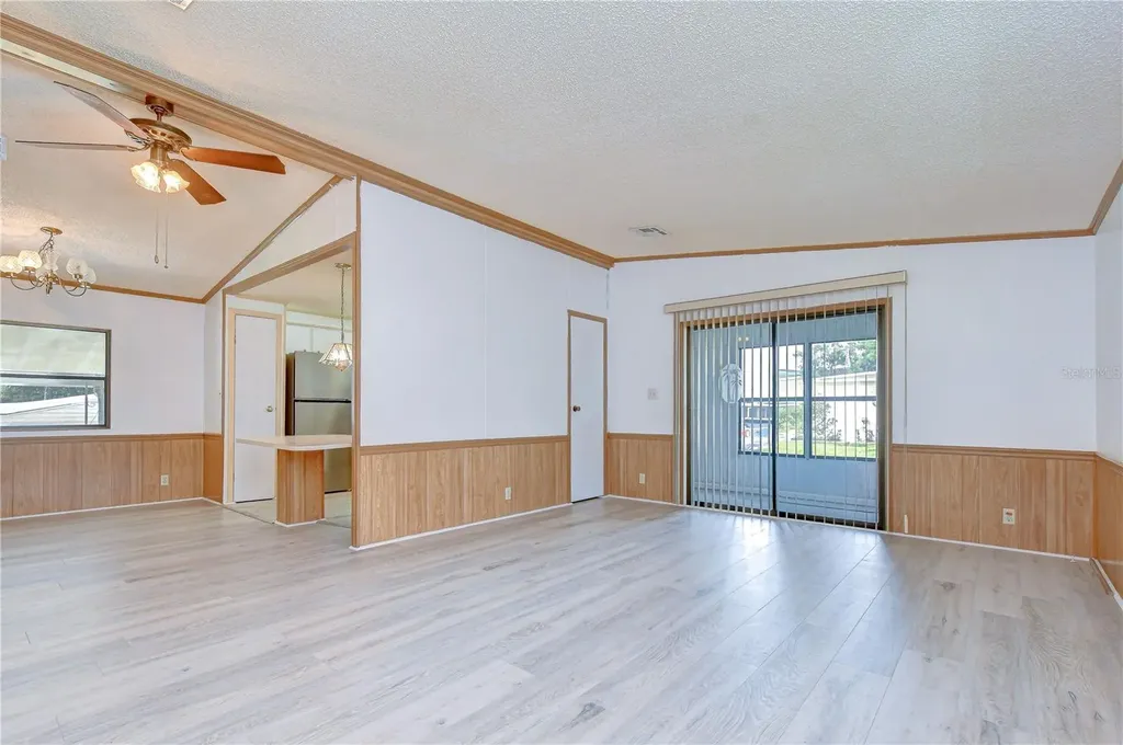 6055 Crestview Lane Zephyrhills FL 33542