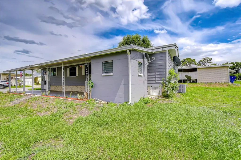 6055 Crestview Lane Zephyrhills FL 33542