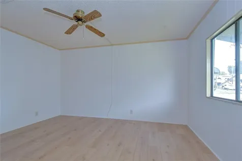 6055 Crestview Lane Zephyrhills FL 33542