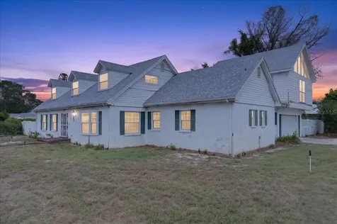 1907 78th Street NW Bradenton FL 34209