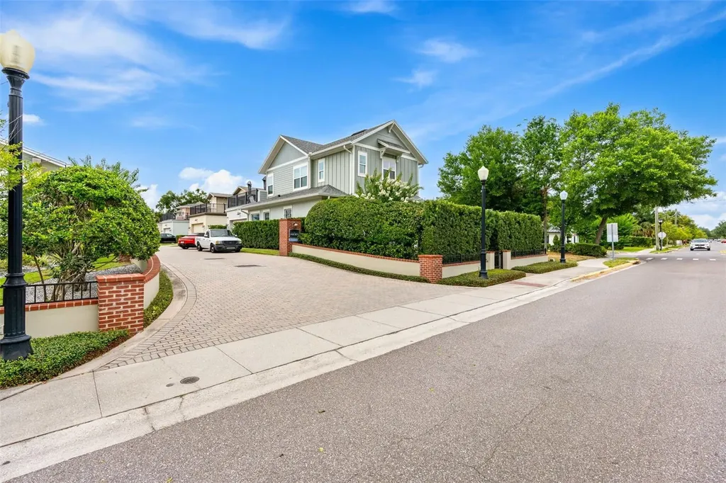 437 N Capen Avenue Winter Park FL 32789