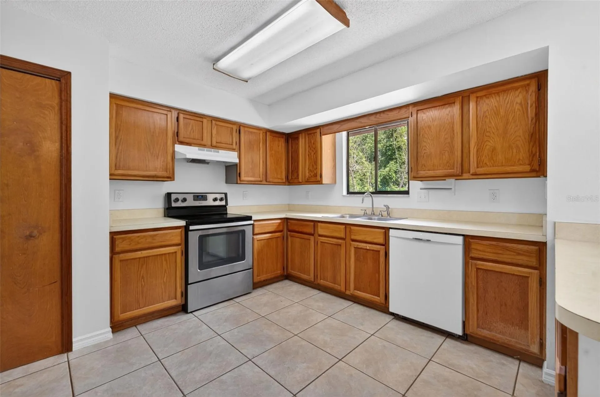 2480 Laval Drive Deltona FL 32738