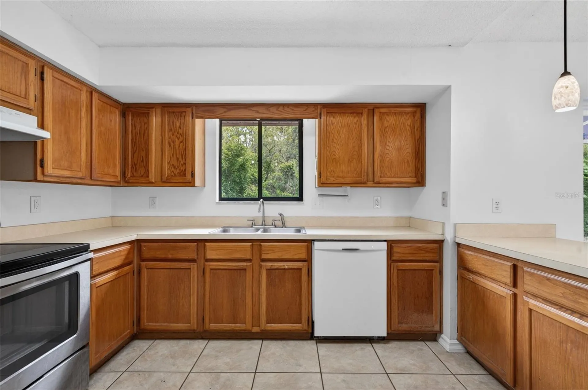 2480 Laval Drive Deltona FL 32738