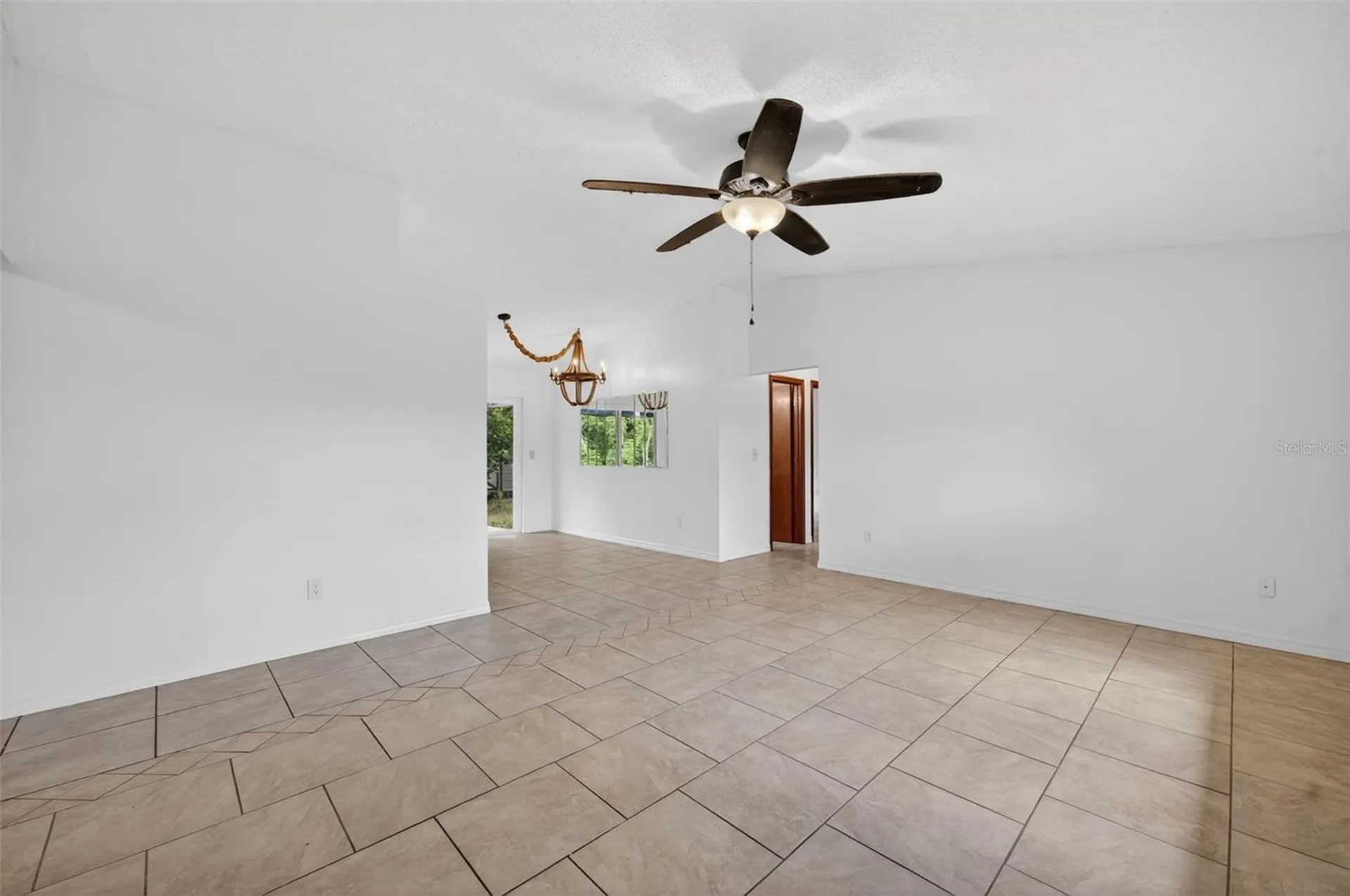 2480 Laval Drive Deltona FL 32738