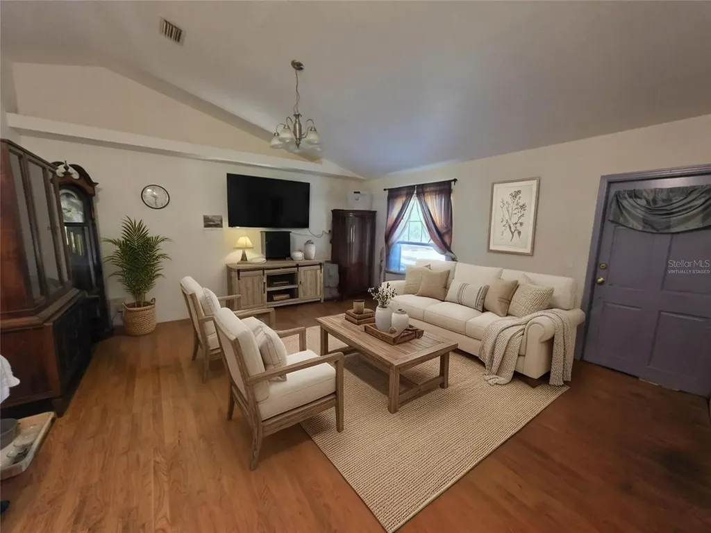 35245 William Lane Eustis FL 32736
