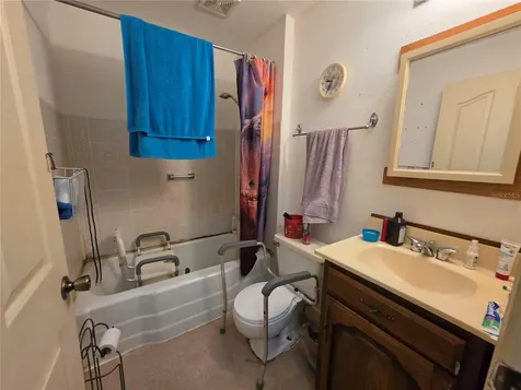 35245 William Lane Eustis FL 32736