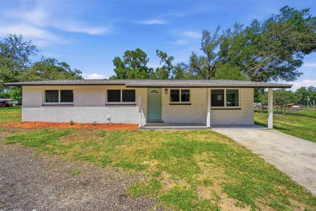 20514 Mickens Drive Dade City FL 33523