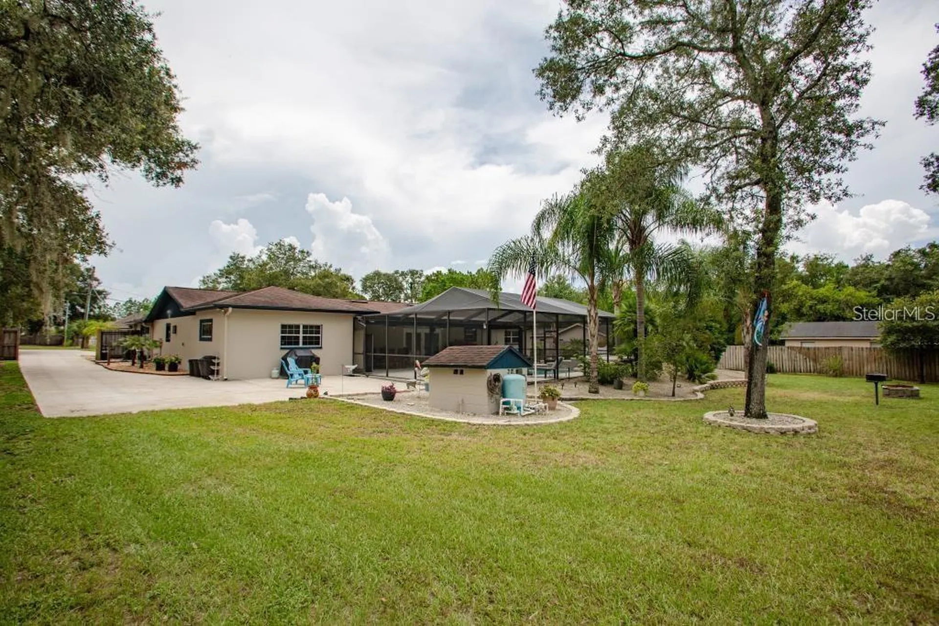 12802 N 53rd Street Temple Terrace FL 33617