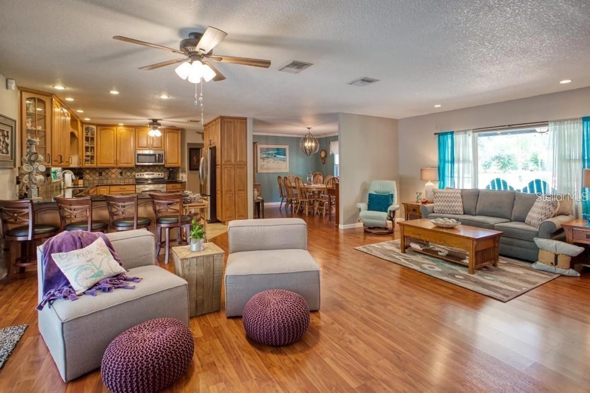 12802 N 53rd Street Temple Terrace FL 33617