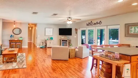 12802 N 53rd Street Temple Terrace FL 33617