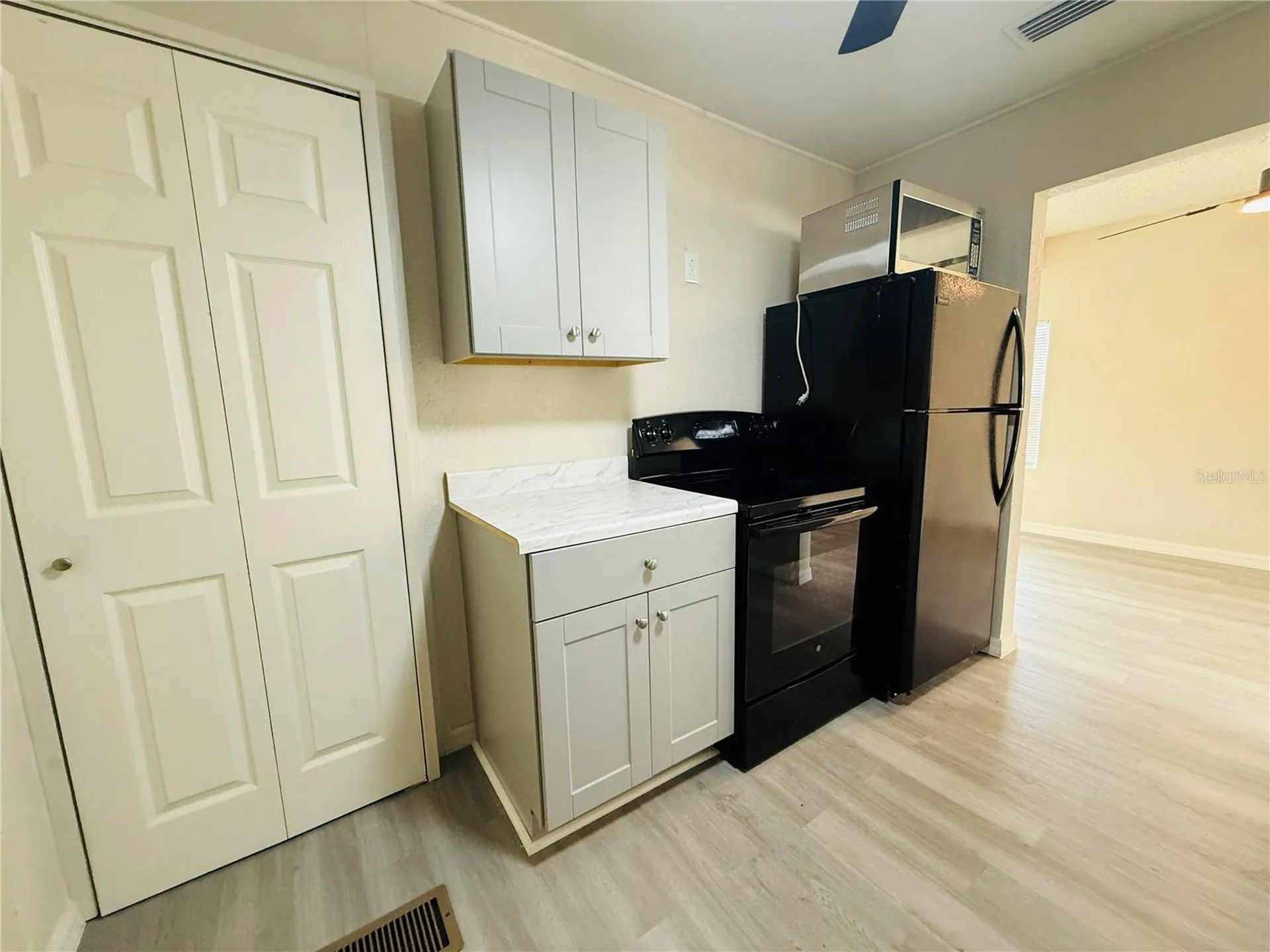 4010 Miramar Way S St Petersburg FL 33705