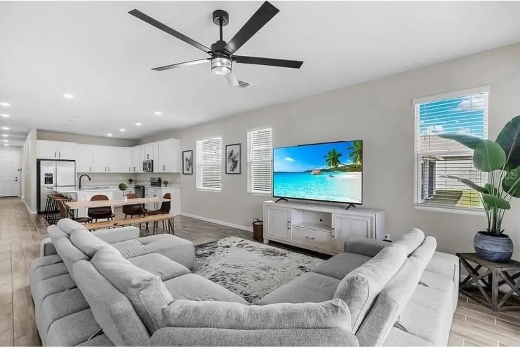 10157 Spring Lake Drive Clermont FL 34711