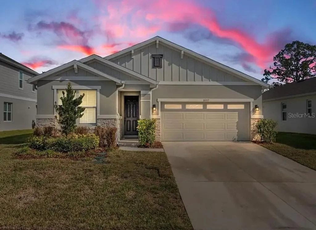 10157 Spring Lake Drive Clermont FL 34711