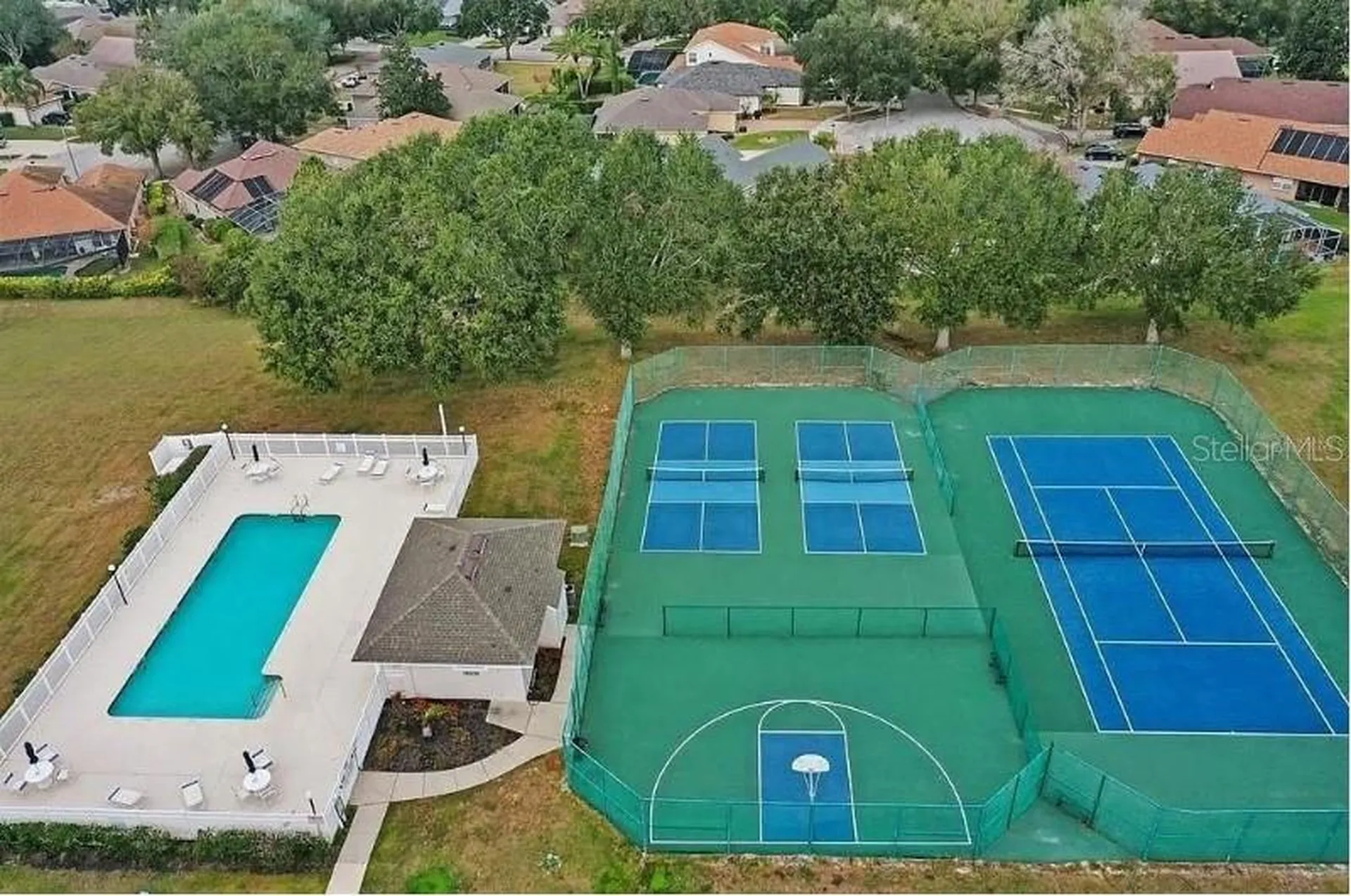 10157 Spring Lake Drive Clermont FL 34711