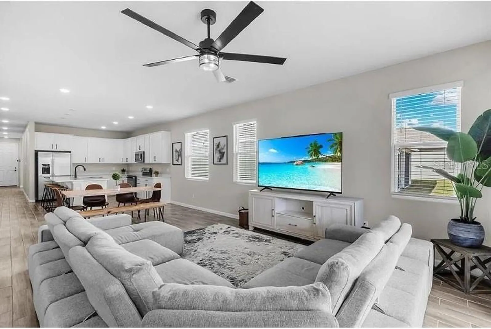 10157 Spring Lake Drive Clermont FL 34711