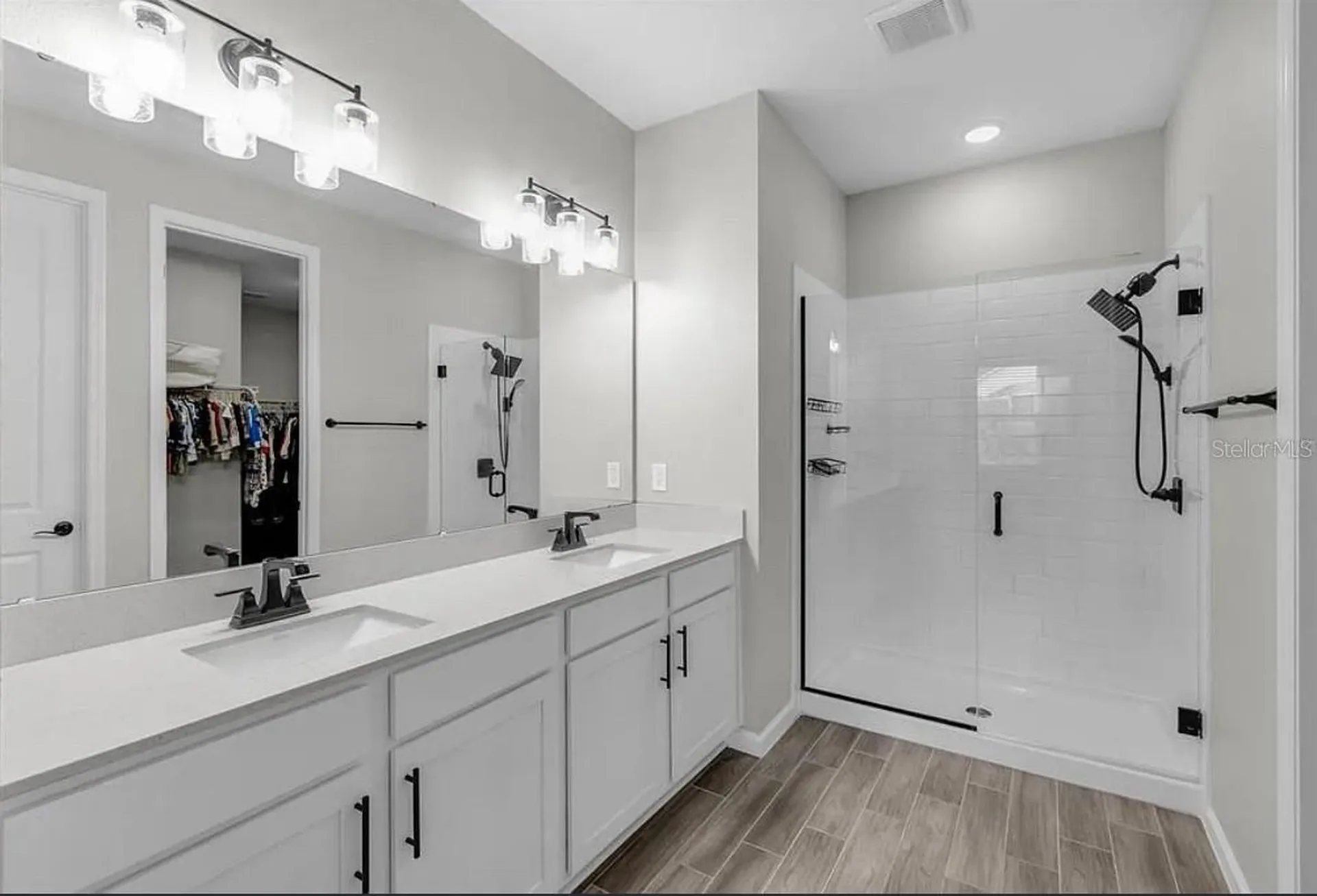 10157 Spring Lake Drive Clermont FL 34711