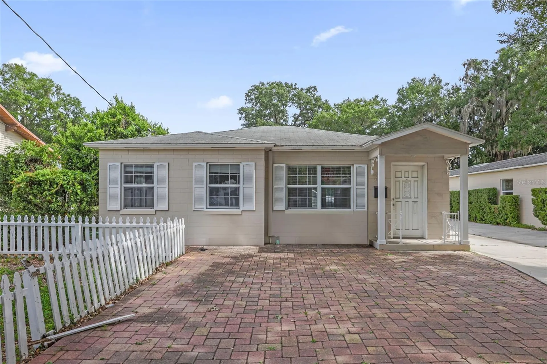 1501 E Robinson Street Orlando FL 32801