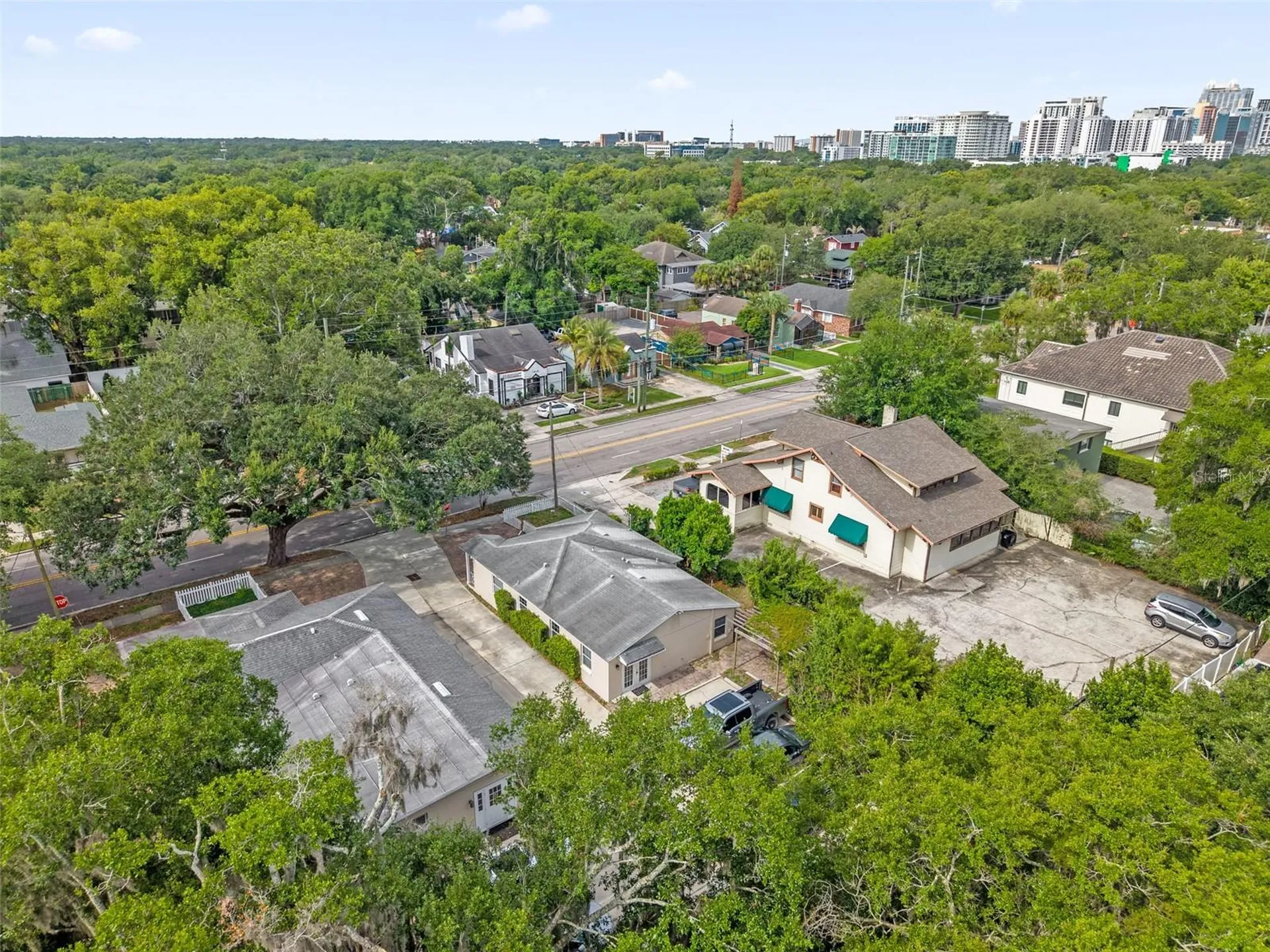 1501 E Robinson Street Orlando FL 32801
