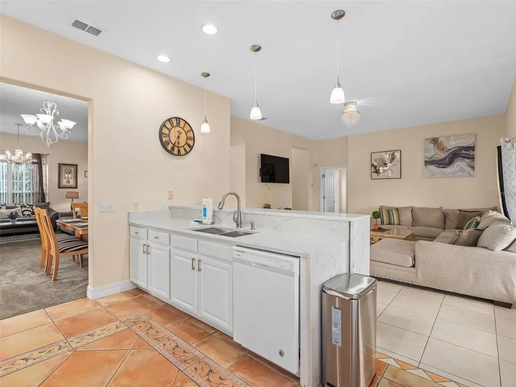 426 Vista Loop Davenport FL 33897