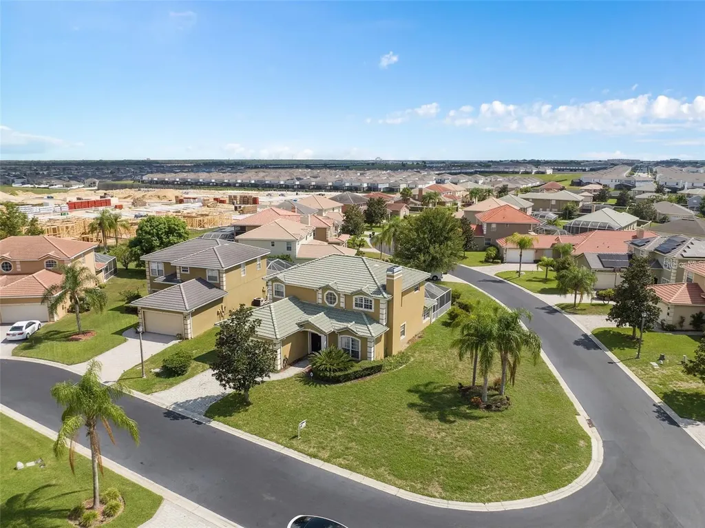 426 Vista Loop Davenport FL 33897