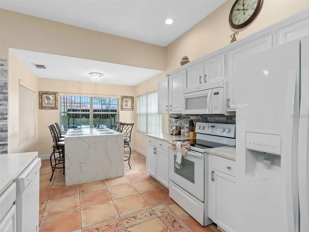 426 Vista Loop Davenport FL 33897