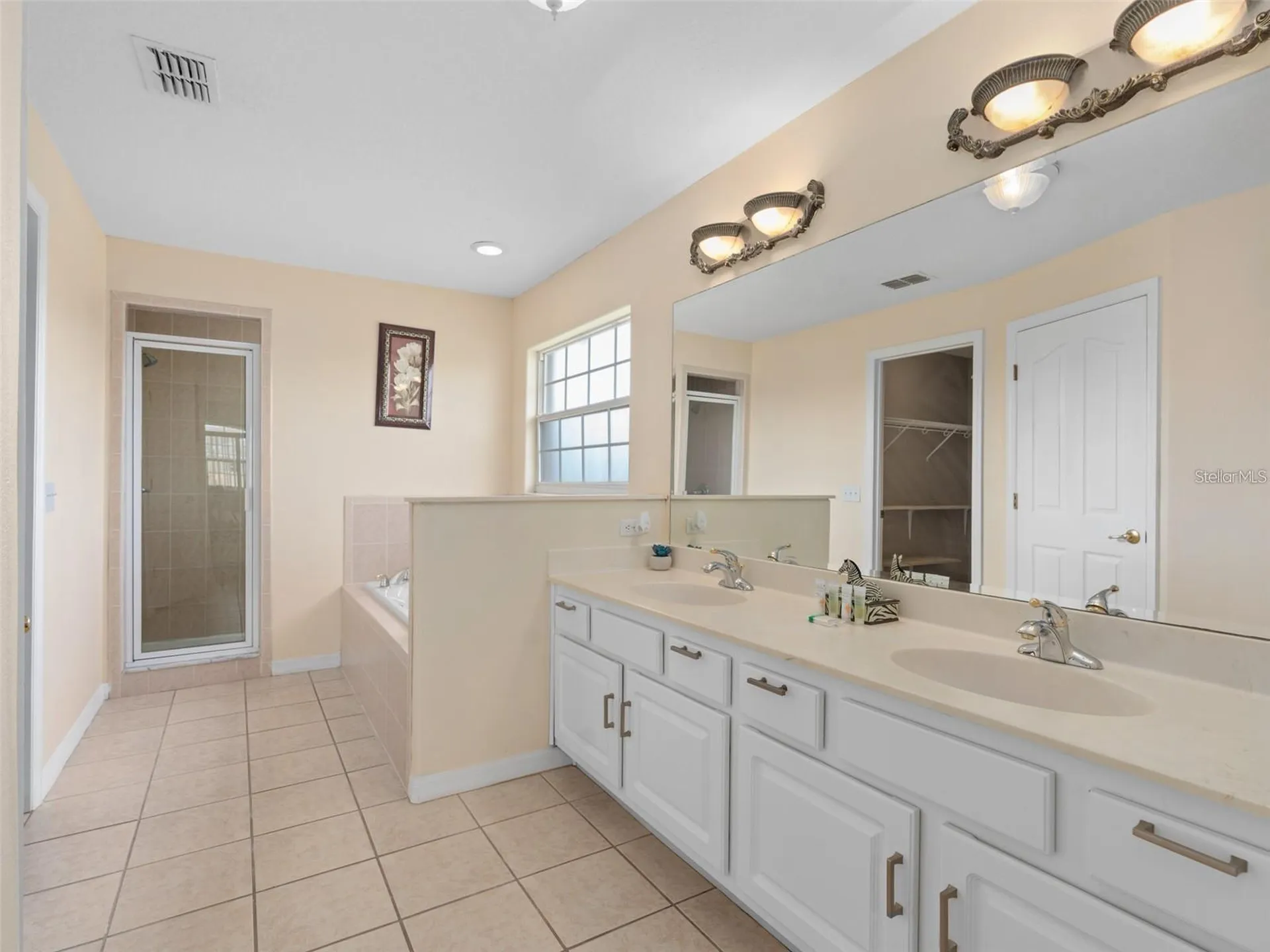 426 Vista Loop Davenport FL 33897