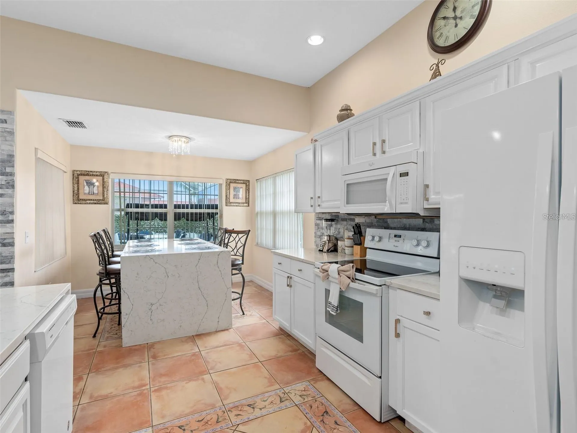 426 Vista Loop Davenport FL 33897