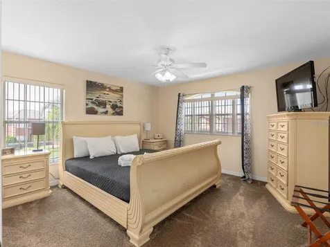 426 Vista Loop Davenport FL 33897