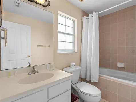 426 Vista Loop Davenport FL 33897