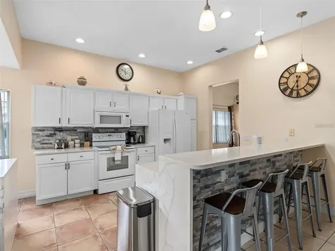 426 Vista Loop Davenport FL 33897