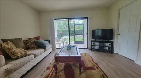 2737 E Enterprise Road Clearwater FL 33759