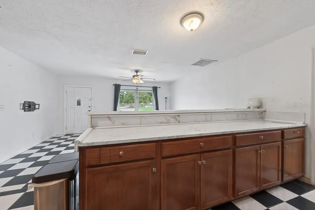 5127 Pine Street Seffner FL 33584