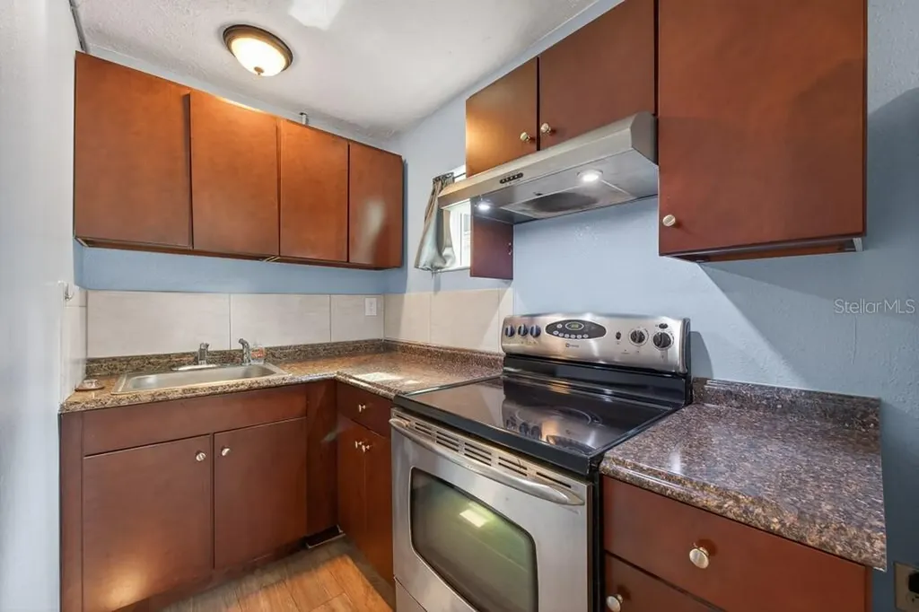 5127 Pine Street Seffner FL 33584