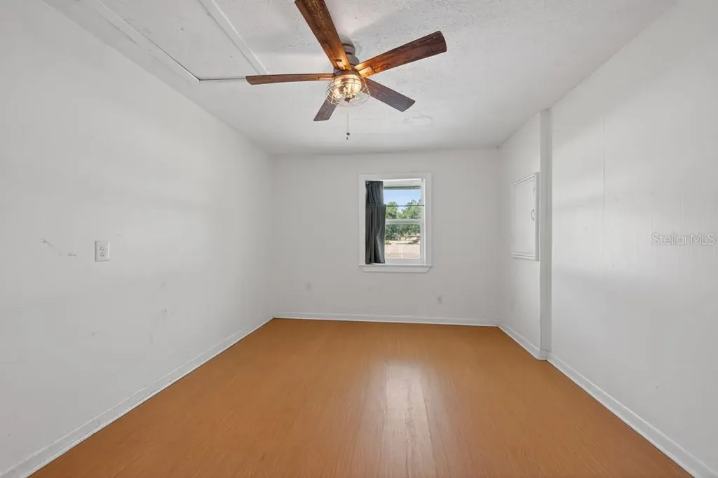 5127 Pine Street Seffner FL 33584