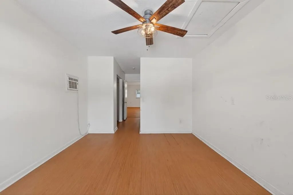 5127 Pine Street Seffner FL 33584