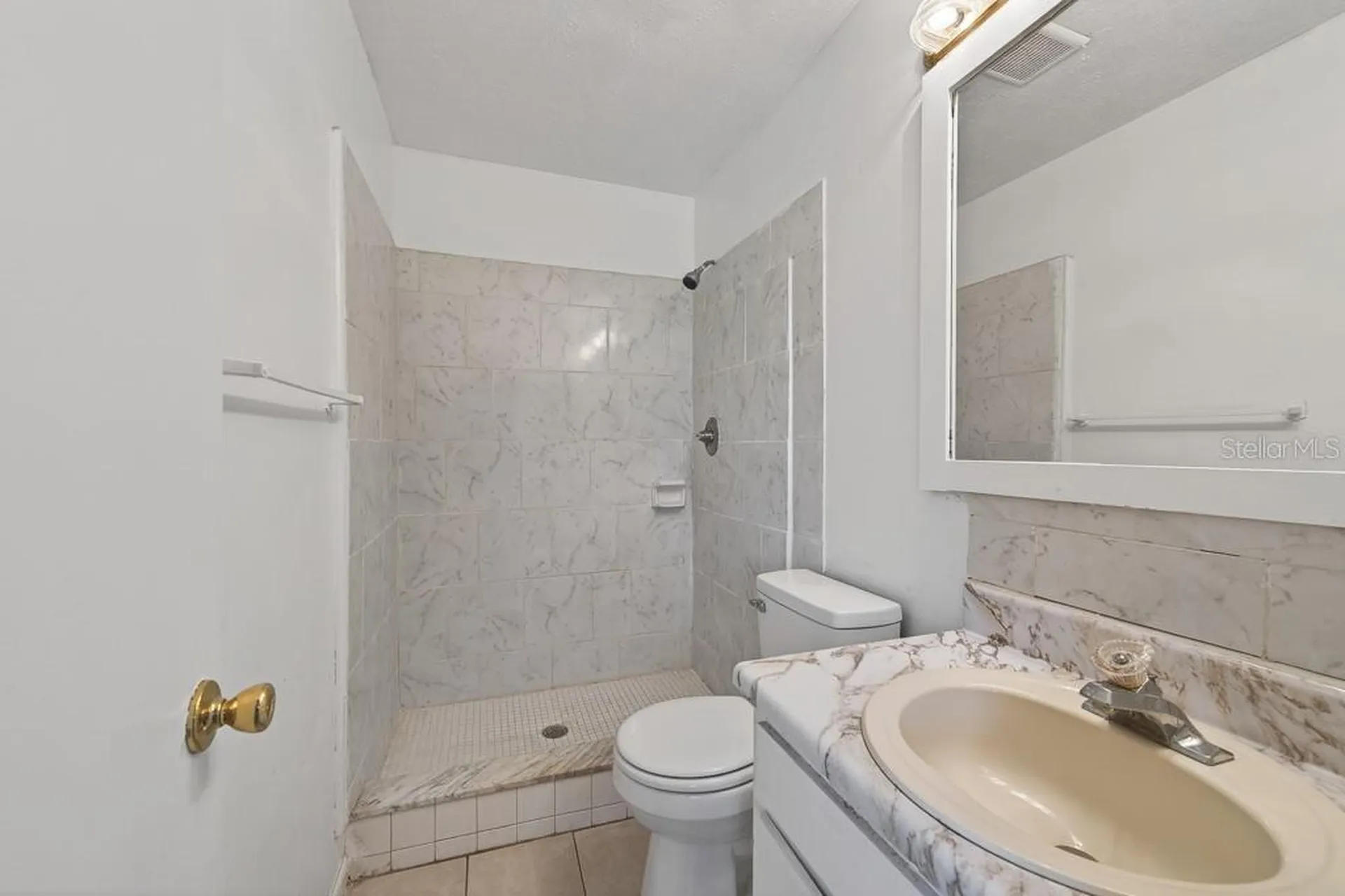 5127 Pine Street Seffner FL 33584