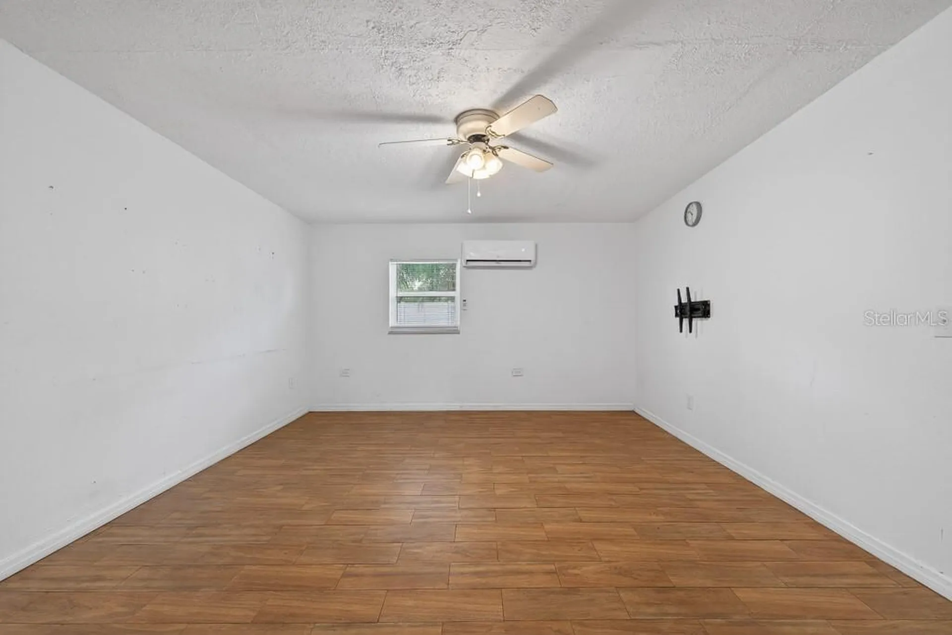 5127 Pine Street Seffner FL 33584