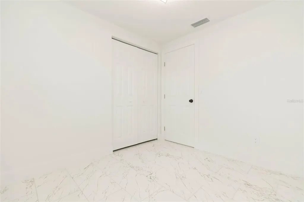 8723 N River Forest Circle Tampa FL 33604